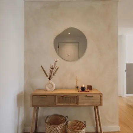Ducenta - 1 Bedroom And Parking In Alvalade * Lisbon
