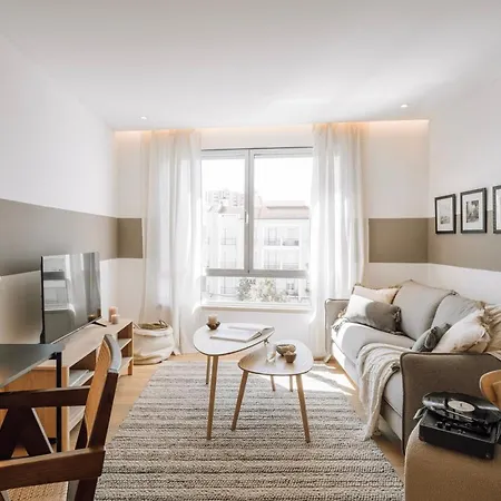 Apartment Ducenta - 1 Bedroom And Parking In Alvalade Lisbon