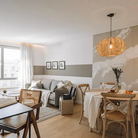 Ducenta - 1 Bedroom And Parking In Alvalade Apartment