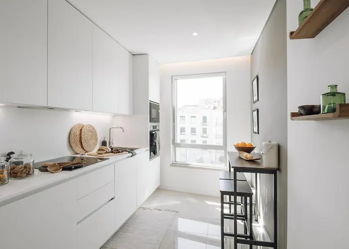 Ducenta - 1 Bedroom And Parking In Alvalade * Lisboa